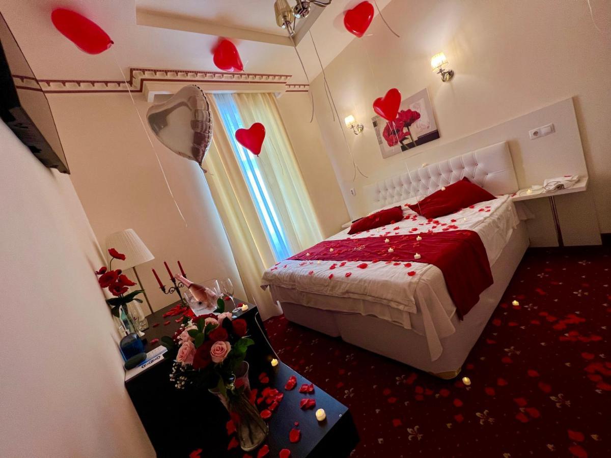 Top Royal Central Brasov Ngoại thất bức ảnh