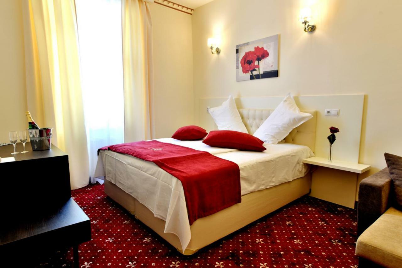 Top Royal Central Brasov Ngoại thất bức ảnh
