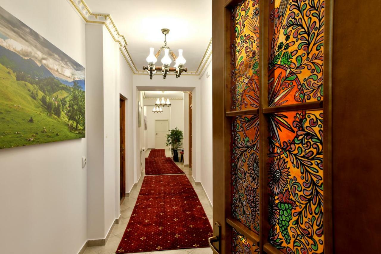 Top Royal Central Brasov Ngoại thất bức ảnh