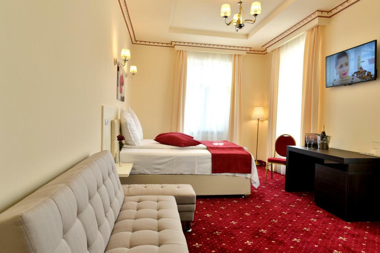 Top Royal Central Brasov Ngoại thất bức ảnh