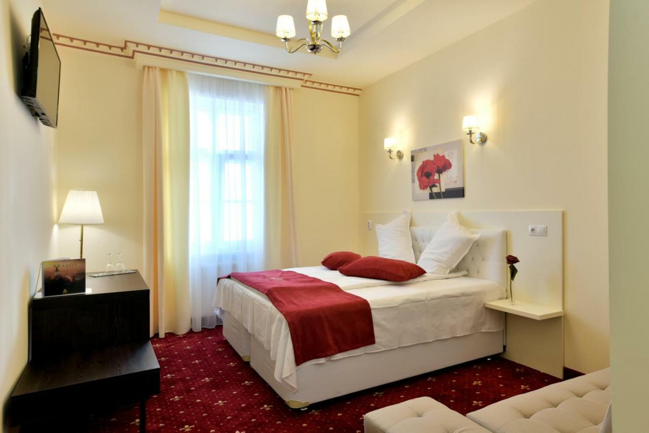 Top Royal Central Brasov Ngoại thất bức ảnh